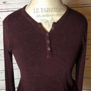 BRANDY MELVILLE Burgundy Top (& free stickers!!)